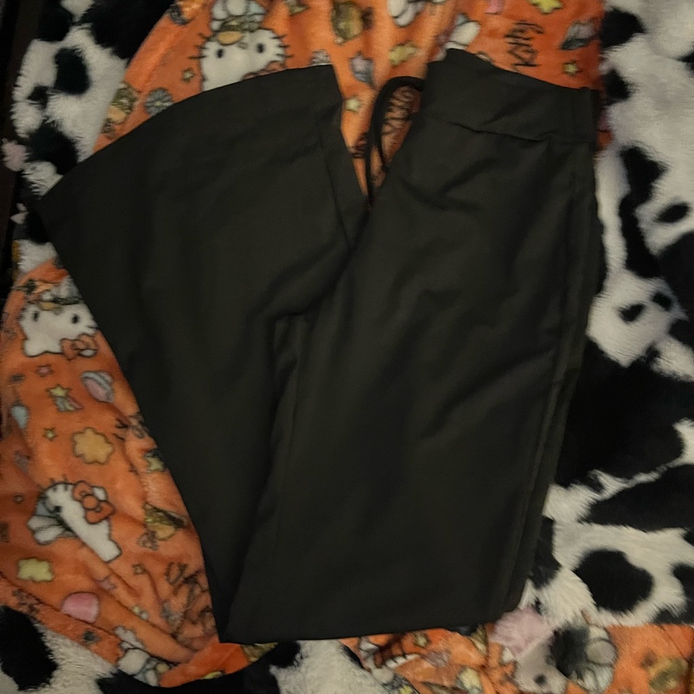 Black Wide-Leg Pants